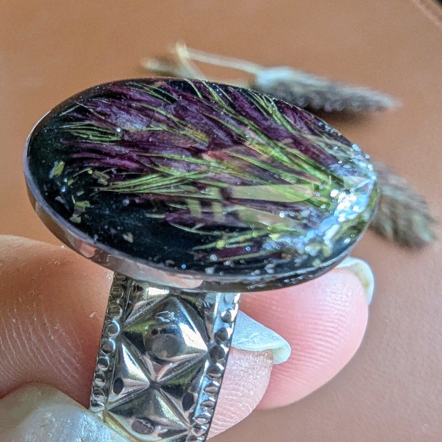 bague trèfle incarnat fleur séchée