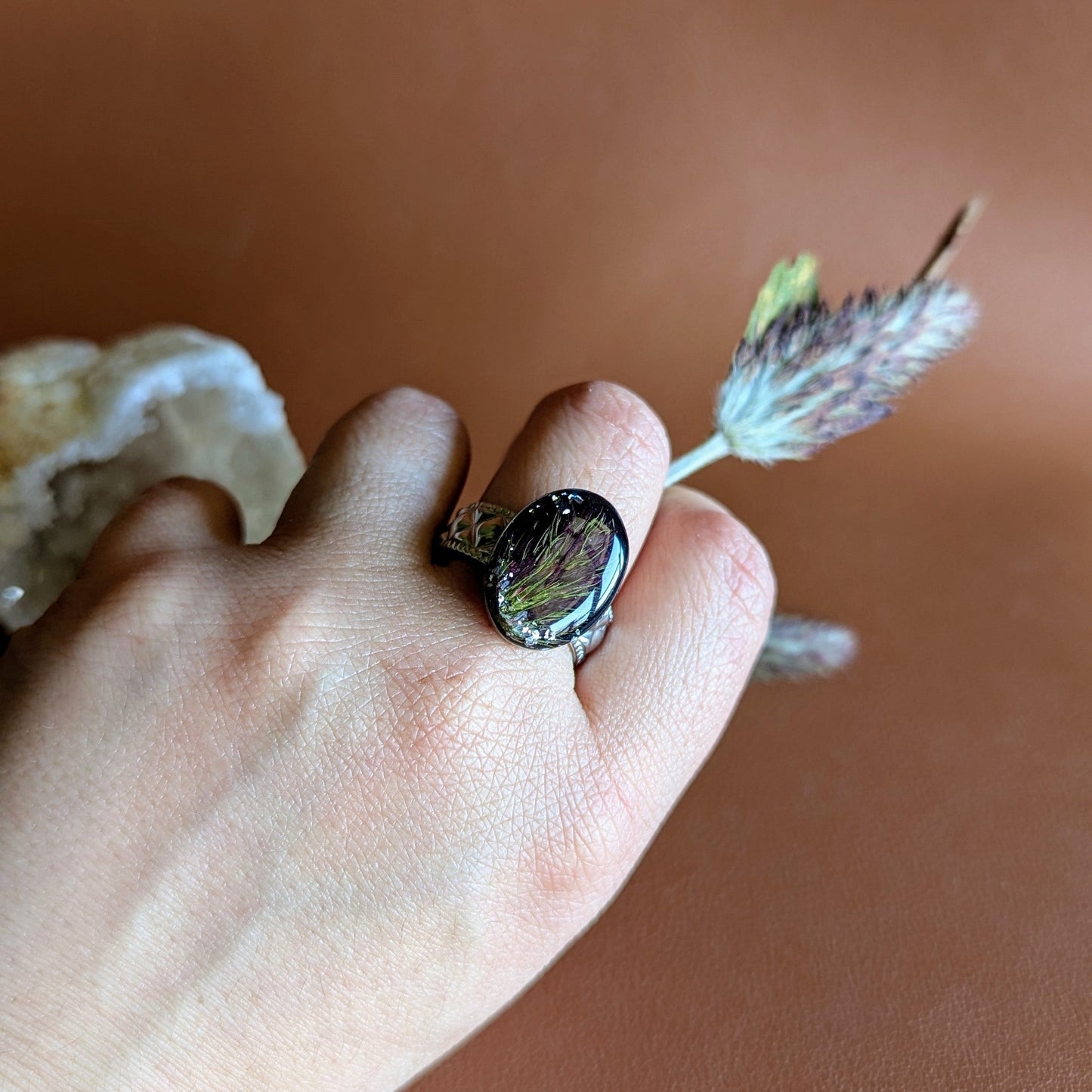 bague trèfle incarnat fleur séchée