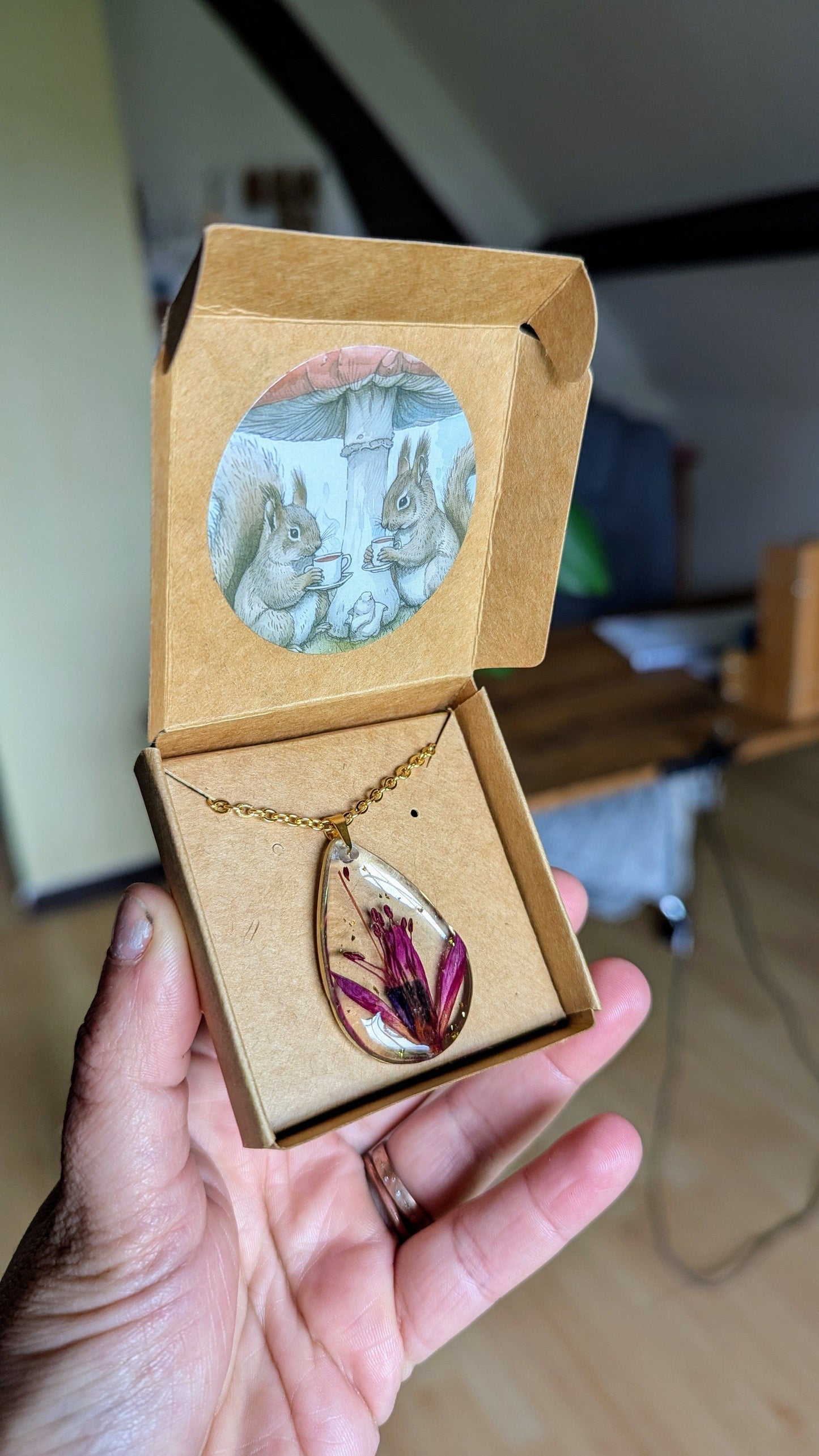 Étreinte Éternelle Colliers Collier Fuchsia I