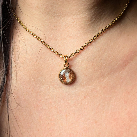 collier souvenir avec crins de cheval ou poils animaux