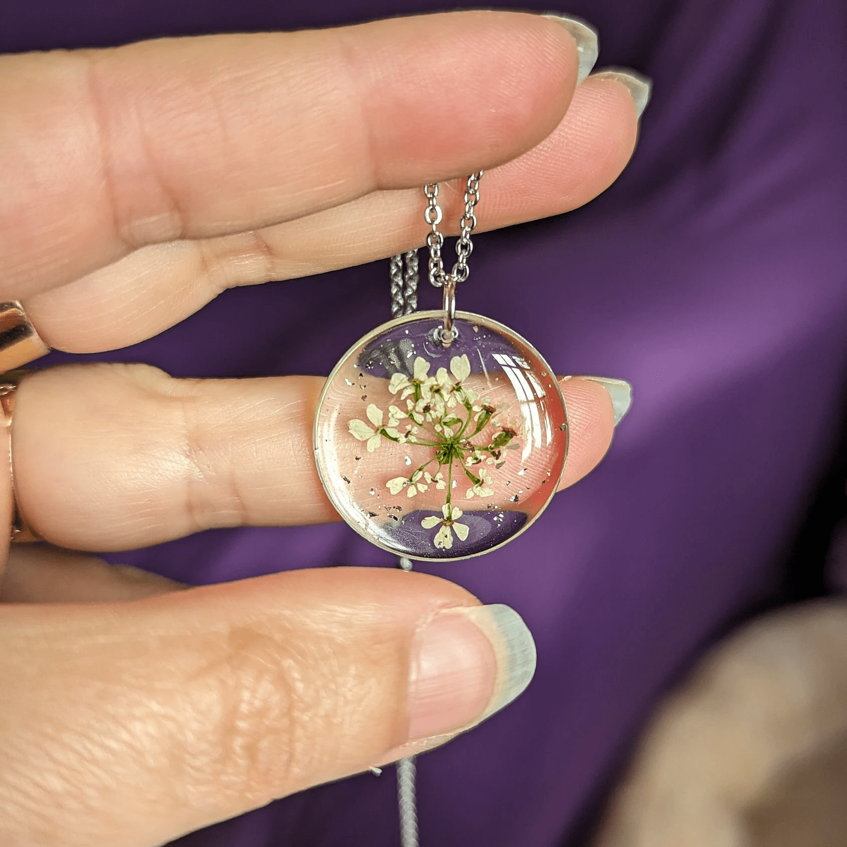 Empreintes Eternelles Colliers Collier transparent Cerfeuil commun
