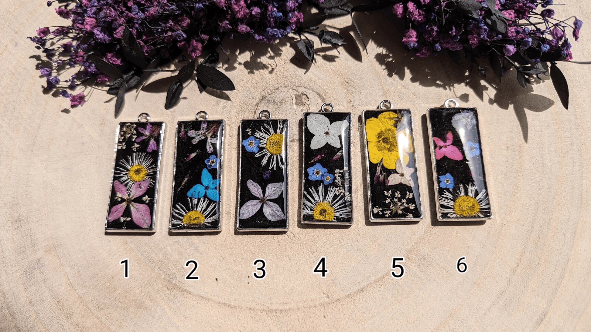 Empreintes Eternelles Porte-clés Porte-clés en résine et fleurs séchées