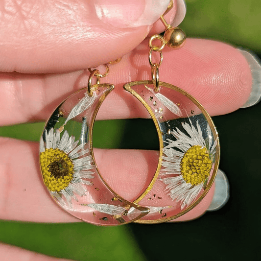 Étreinte Éternelle Boucles d'oreilles Or Boucles d'oreilles lunes & pâquerettes