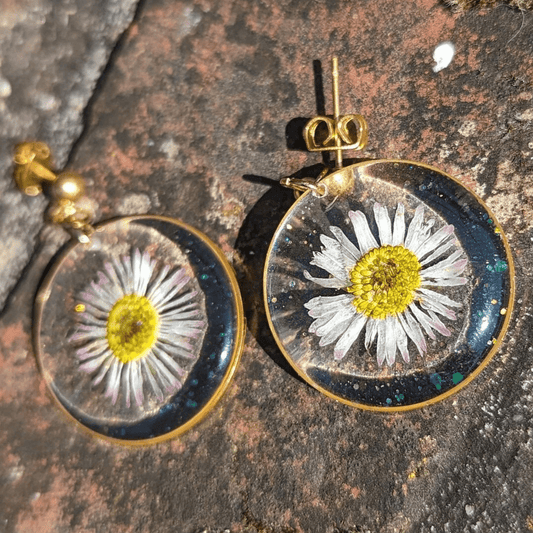 Étreinte Éternelle Boucles d'oreilles Or Boucles d'oreilles Pâquerettes