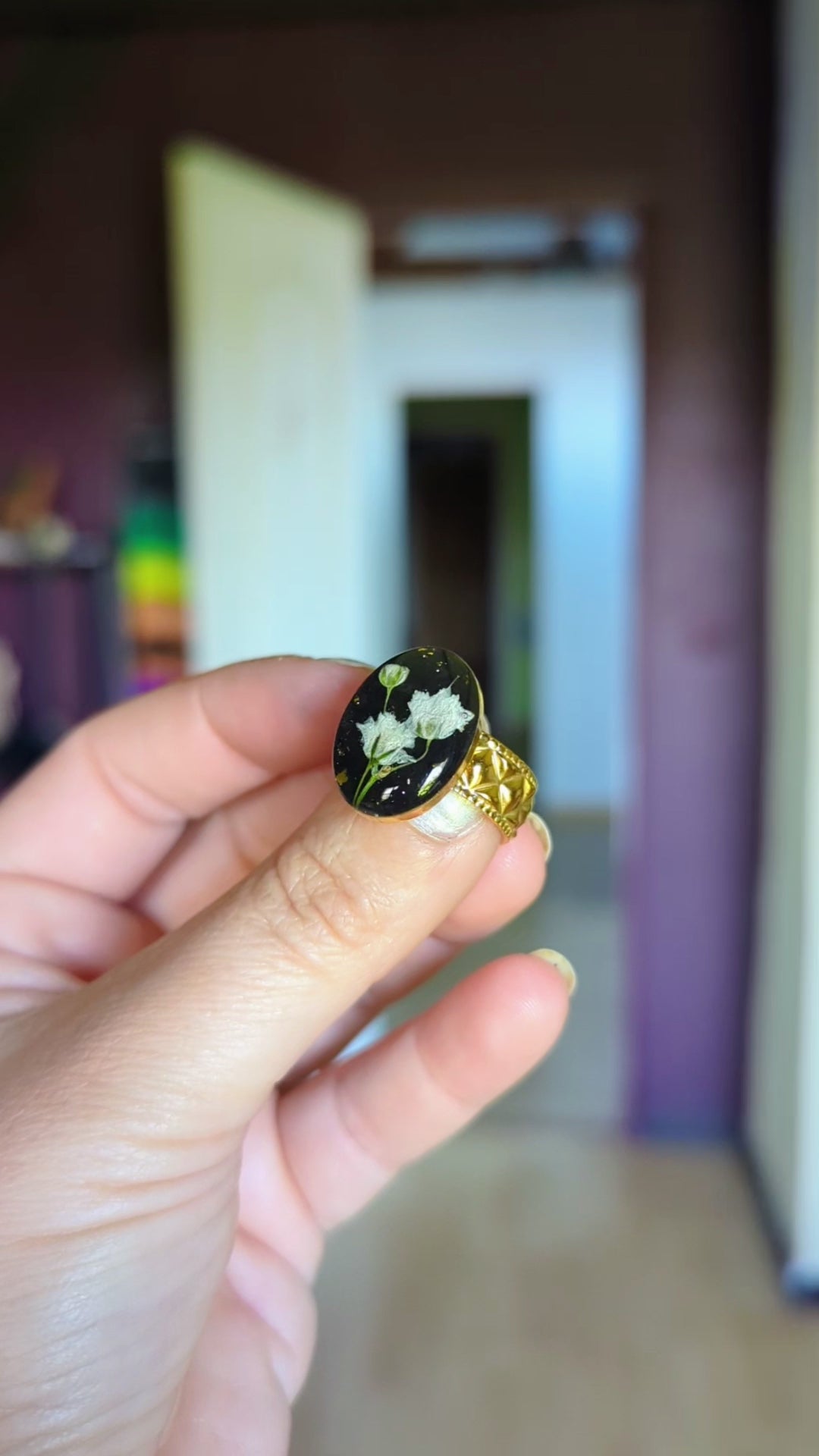 bague ovale gypsophile blanc et noir