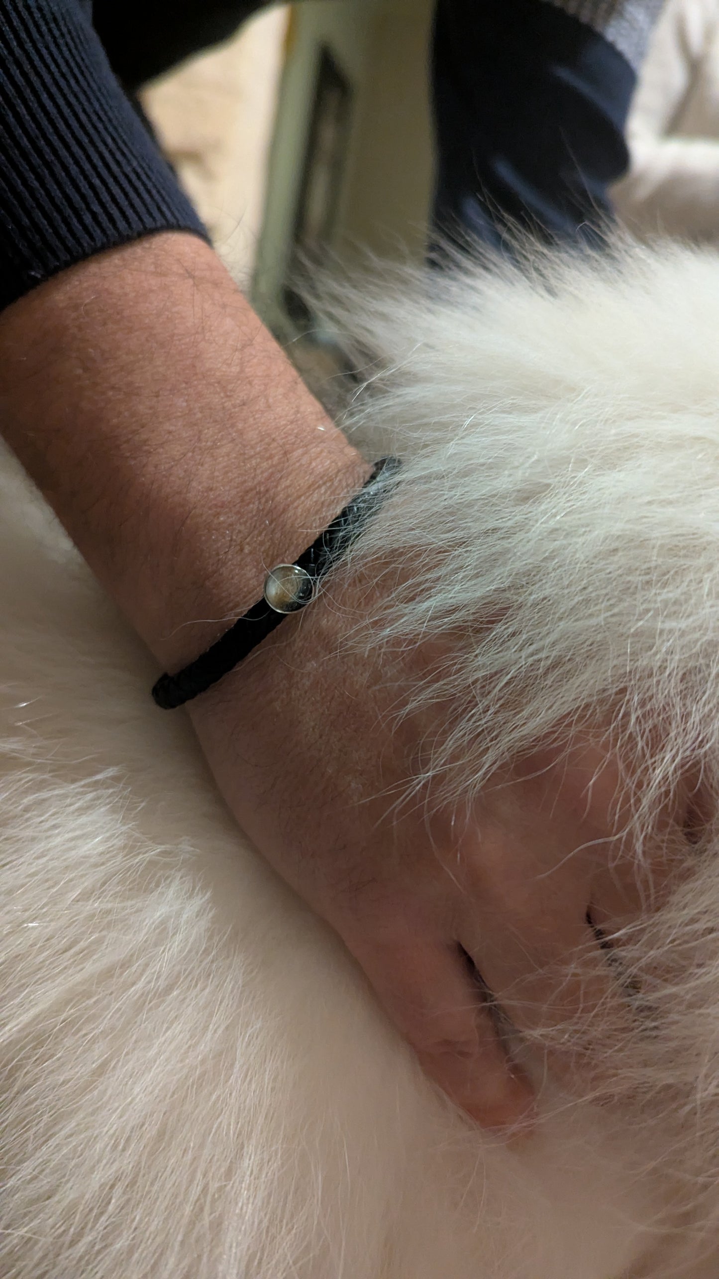 Bracelet "Memorys" homme fait main en cuir tressé avec souvenirs animaux