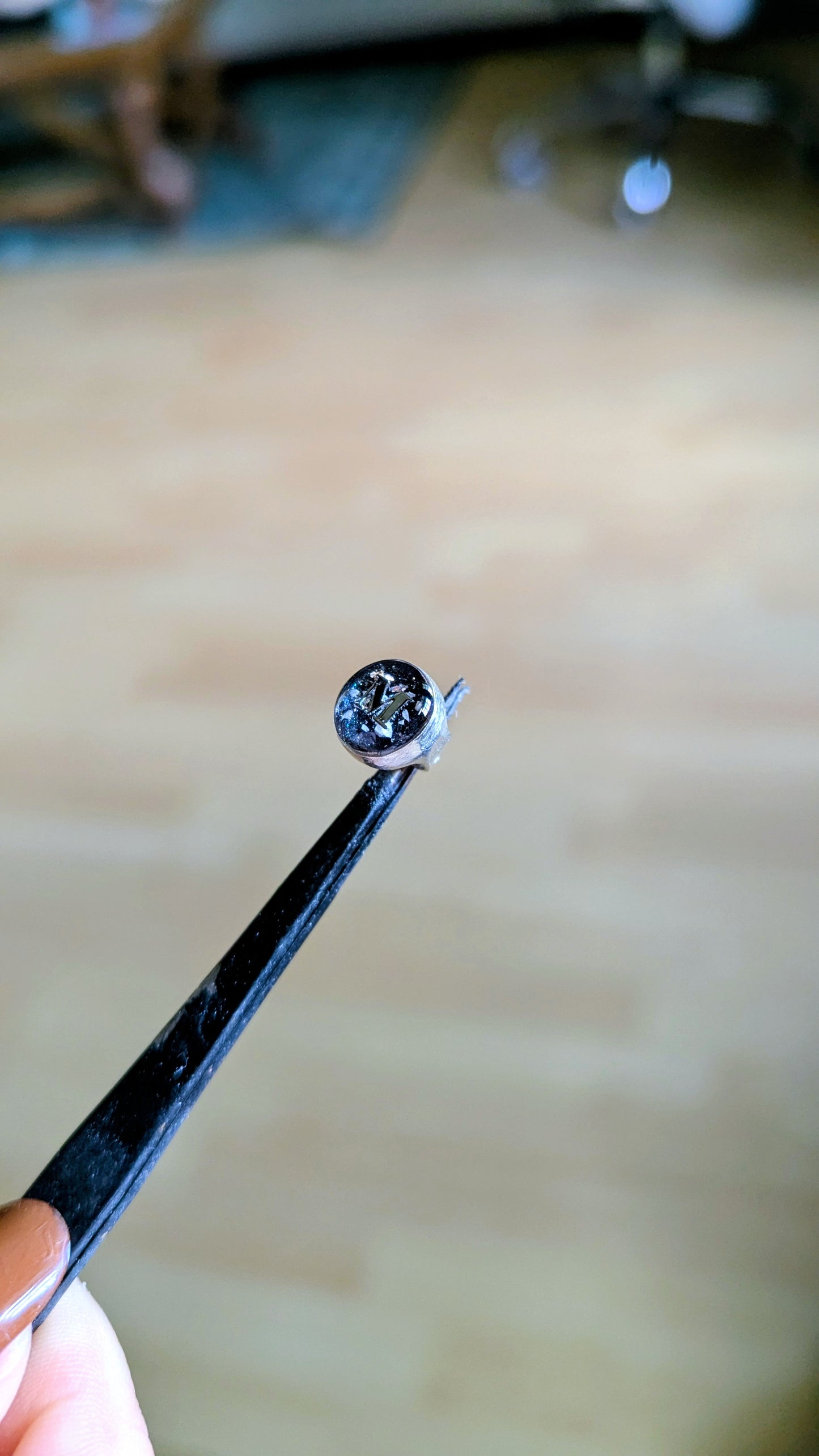 Bracelet "Cosmos" homme fait main en cuir tressé avec cendres animaux