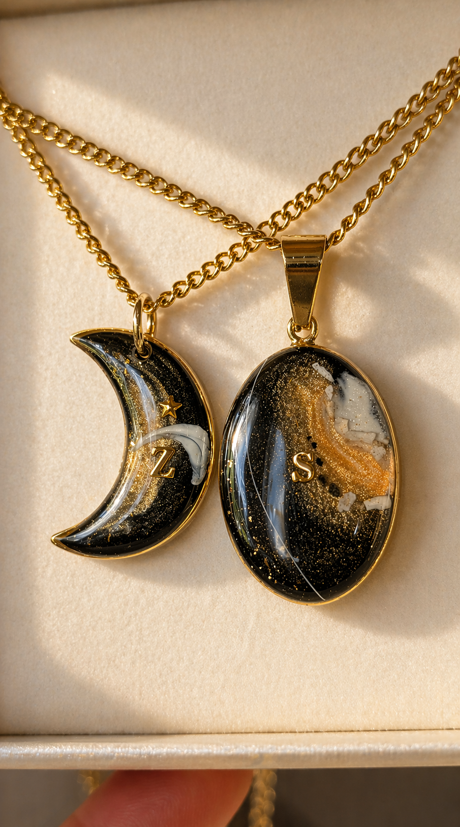 Collier souvenir réversible L'intuitif en acier inox ou or laminé 14k avec poils et cendres d'animal — vue 19